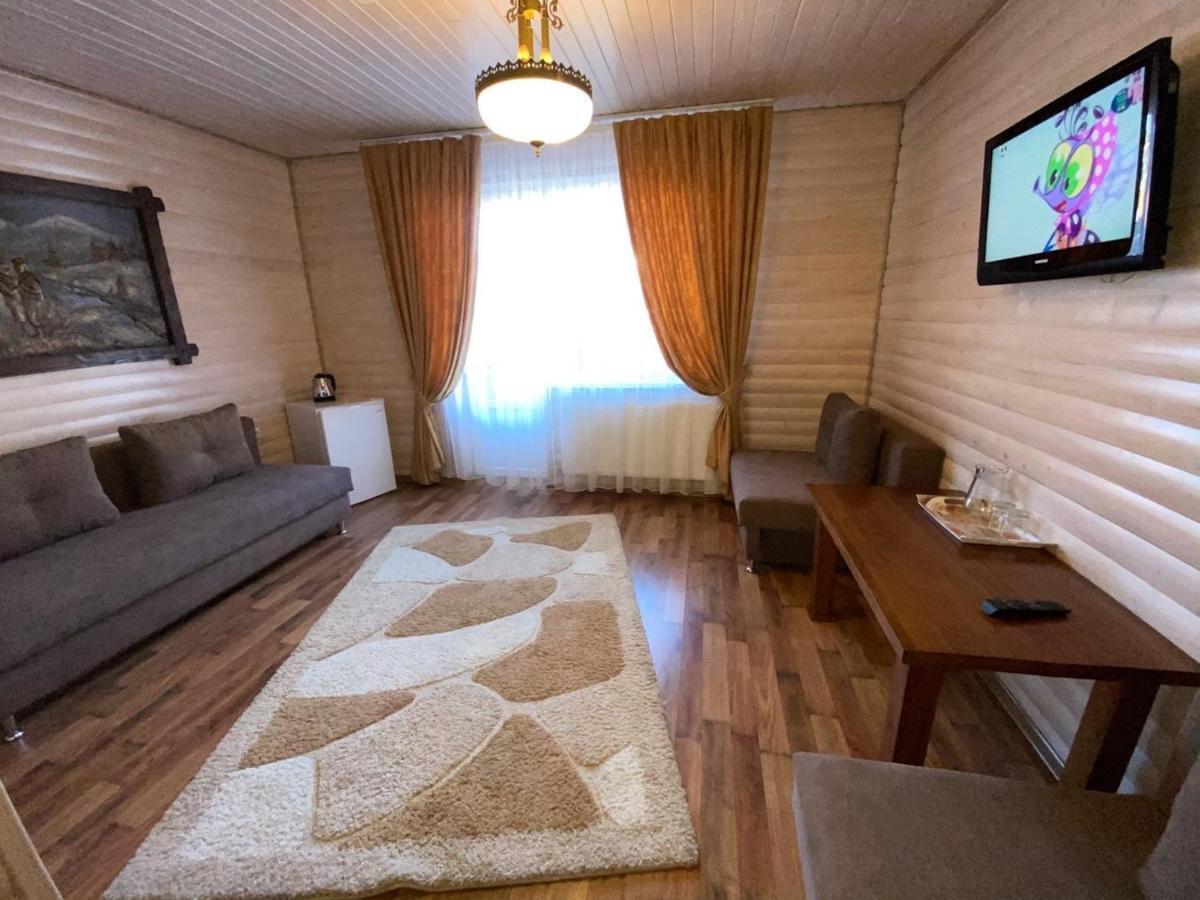 Villa Nikoletta Spa Bukoveľ Exteriér fotografie